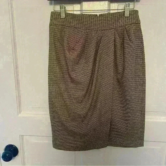 NWT Women’s J. McLaughlin Maddie Skirt.2. Plaid Houndstooth Brown zip front wrap - Picture 4 of 13
